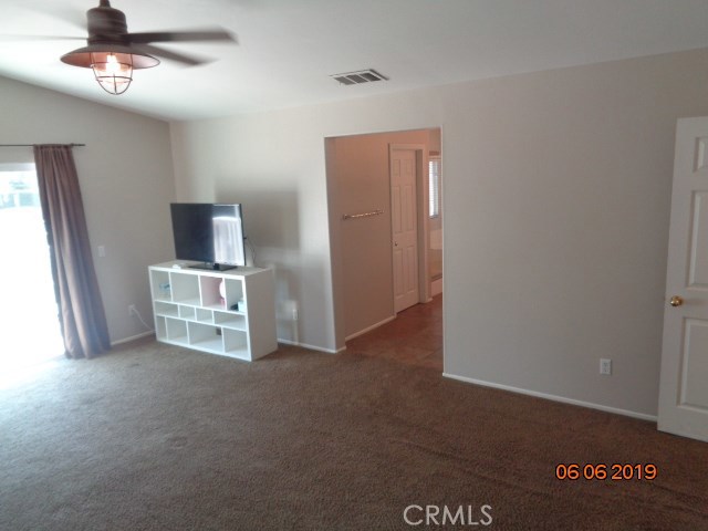 32501 Sprucewood Way, Lake Elsinore CA: https://media.crmls.org/medias/644b6cc4-c9cf-4e0c-9cd1-56716727642a.jpg