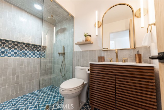 515 N Burton Way, Palm Springs CA: https://media.crmls.org/medias/644b70f1-3d0b-473e-8812-8b74479eafb0.jpg