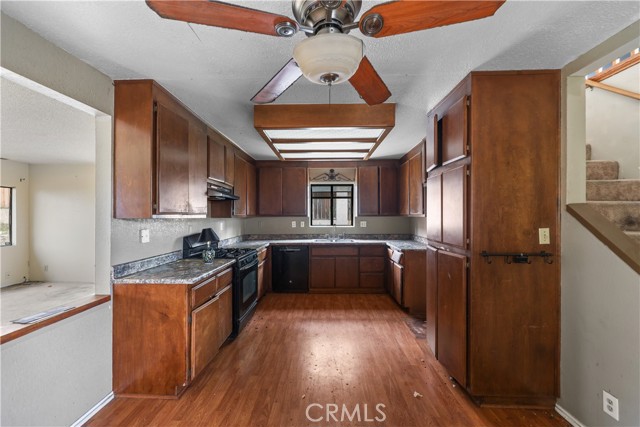 6210 Halsted, Alta Loma CA: https://media.crmls.org/medias/644b8072-14a4-460c-a57e-324b21b640da.jpg