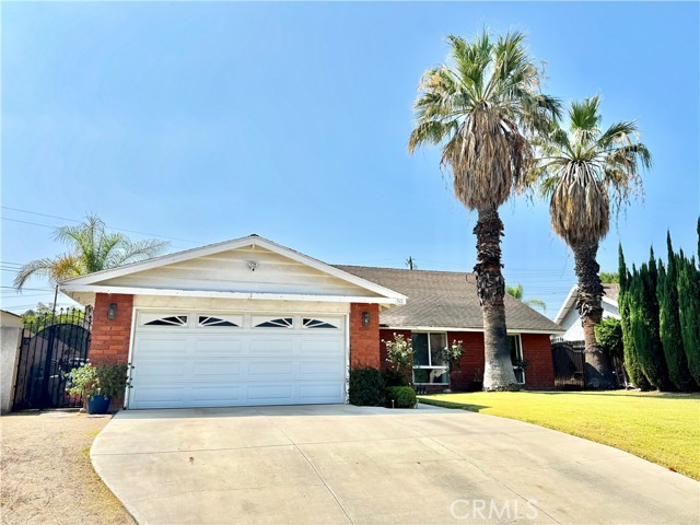 Detail Gallery Image 1 of 16 For 362 Raymor Ave, Corona,  CA 92879 - 3 Beds | 2 Baths