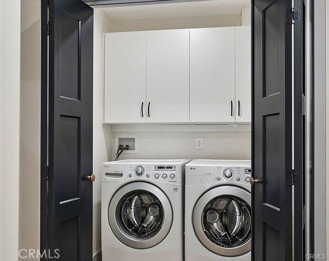 Detail Gallery Image 27 of 31 For 4931 Murietta Ave, Sherman Oaks,  CA 91423 - 4 Beds | 3 Baths