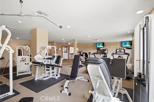 13200 Pacific Promenade, Playa Vista CA: https://media.crmls.org/medias/644c4d78-61ec-464b-97b2-ddad0b1de860.jpg