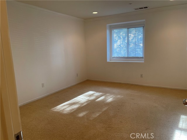 Detail Gallery Image 19 of 37 For 8692 9th St #37,  Rancho Cucamonga,  CA 91730 - 3 Beds | 2/1 Baths