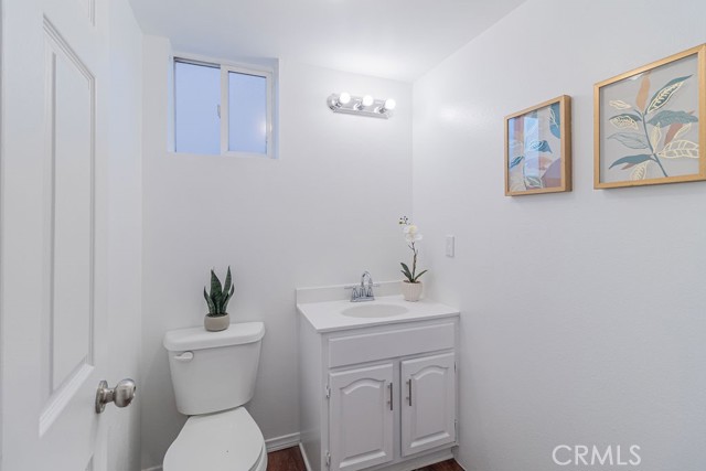 Detail Gallery Image 9 of 24 For 14501 California, Baldwin Park,  CA 91706 - 4 Beds | 4/1 Baths