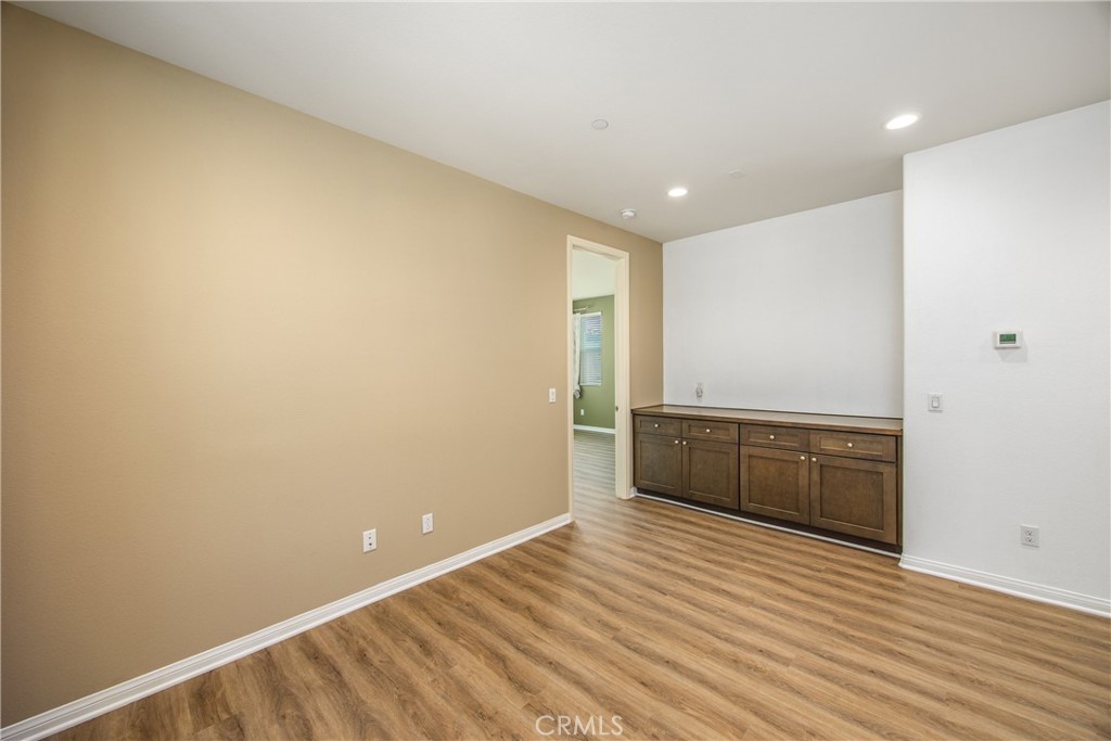 MLS #IV25181064 img 17