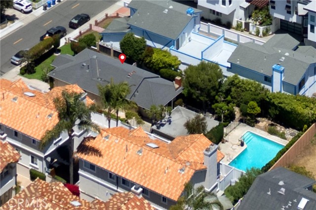 2012 Perry Avenue, Redondo Beach CA: https://media.crmls.org/medias/644daa33-3569-49e8-808f-b9b91e7dbe1a.jpg
