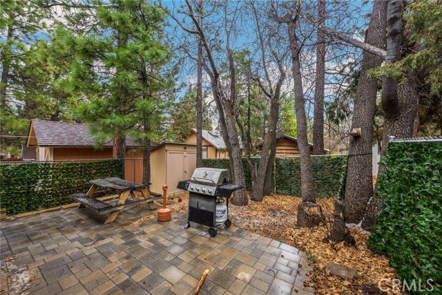 Detail Gallery Image 26 of 27 For 747 Holmes Ln, Sugarloaf,  CA 92386 - 2 Beds | 1 Baths