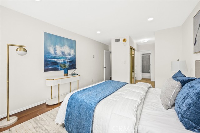 Detail Gallery Image 20 of 32 For 1300 Midvale Ave #308,  Los Angeles,  CA 90024 - 2 Beds | 2/1 Baths