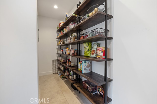 Detail Gallery Image 16 of 75 For 10372 Crawford Canyon Rd, North Tustin,  CA 92705 - 5 Beds | 6/1 Baths