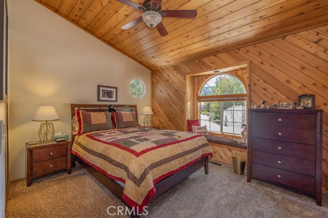 Detail Gallery Image 15 of 40 For 41722 Swan Dr, Big Bear Lake,  CA 92315 - 4 Beds | 2 Baths