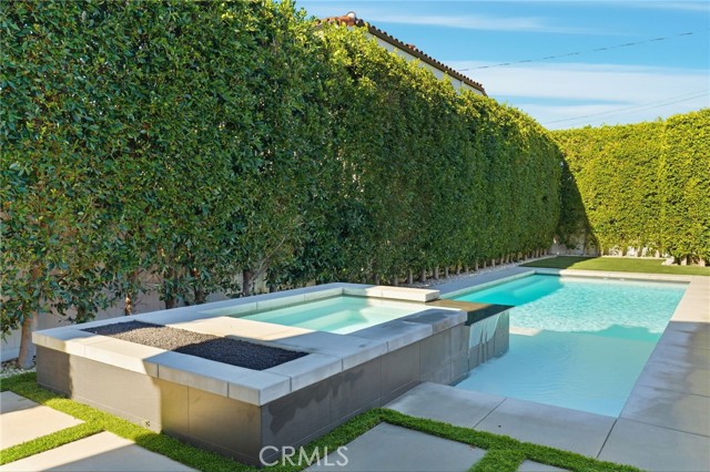 Detail Gallery Image 27 of 57 For 2311 W Clark Ave, Burbank,  CA 91506 - 4 Beds | 4/1 Baths