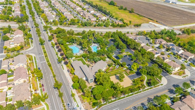14450 Willamette Avenue, Chino CA: https://media.crmls.org/medias/64510f09-b2b4-463e-98fa-33976e7b2b18.jpg