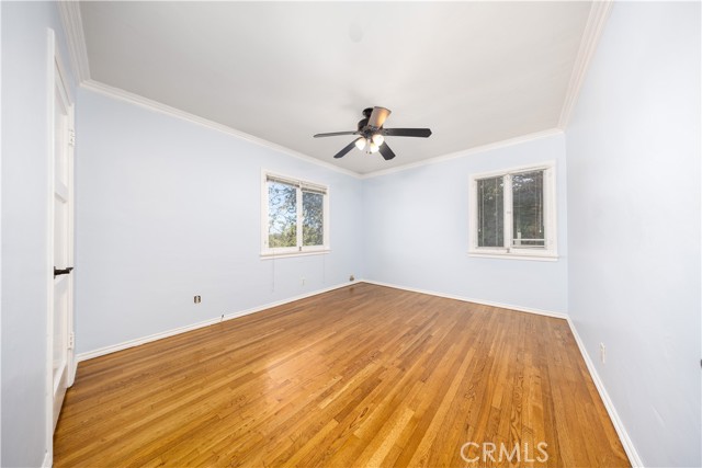 Detail Gallery Image 11 of 49 For 355 Malcolm Dr, Pasadena,  CA 91105 - 3 Beds | 2 Baths