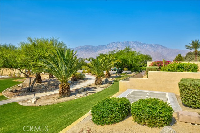 67263 S Chimayo Drive, Cathedral City CA: https://media.crmls.org/medias/6451cfd1-606d-47f5-931a-ee8f2e9e8f46.jpg
