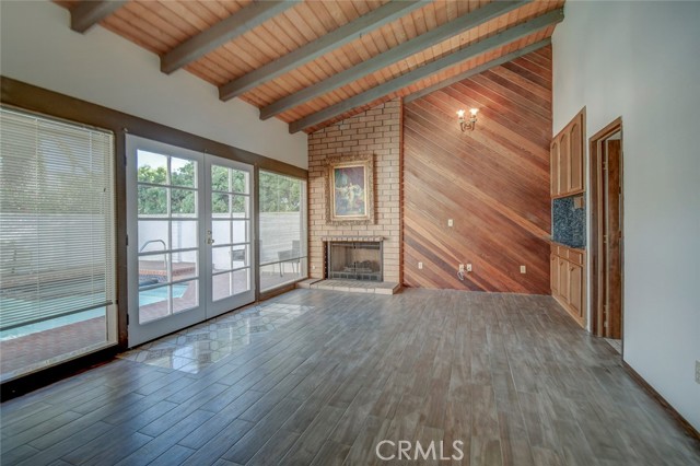 Detail Gallery Image 10 of 25 For 751 Bolsana, Laguna Beach,  CA 92651 - 4 Beds | 3/1 Baths