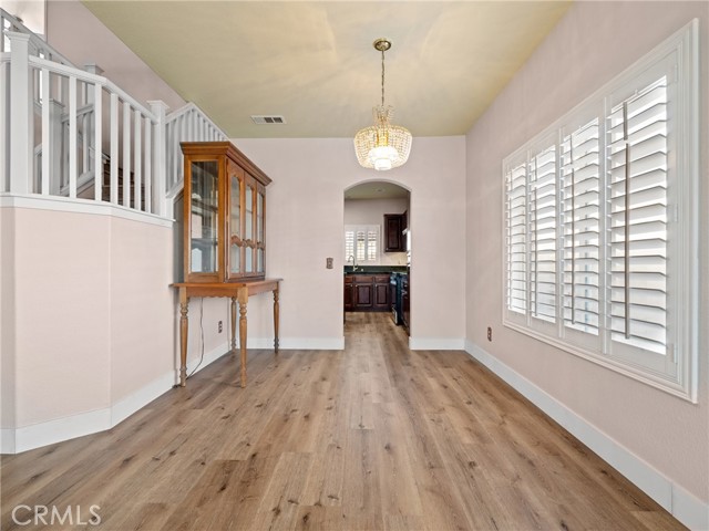 Detail Gallery Image 9 of 46 For 12304 Sunglow Ct, Victorville,  CA 92392 - 4 Beds | 2/1 Baths