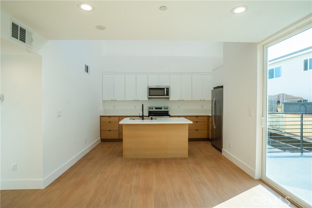 Image 31 of 54 For 2707 Ruhland