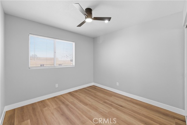 Detail Gallery Image 10 of 14 For 13974 Palomino Ct, Victorville,  CA 92394 - 3 Beds | 2/1 Baths