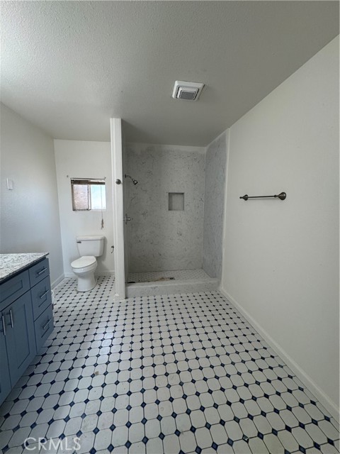 Detail Gallery Image 5 of 24 For 6475 Stover, Riverside,  CA 92505 - 4 Beds | 2 Baths