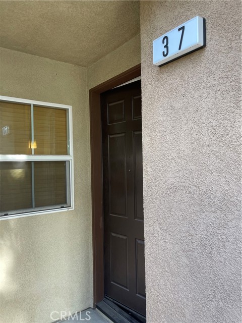 Detail Gallery Image 5 of 37 For 8692 9th St #37,  Rancho Cucamonga,  CA 91730 - 3 Beds | 2/1 Baths