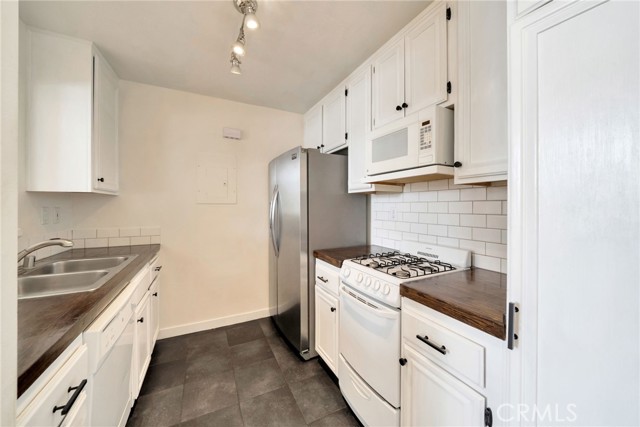 Detail Gallery Image 10 of 36 For 5 via Meseta, Rancho Santa Margarita,  CA 92688 - 1 Beds | 1 Baths