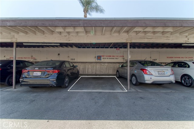 Detail Gallery Image 25 of 29 For 5500 Ackerfield Ave #307,  Long Beach,  CA 90805 - 1 Beds | 1 Baths