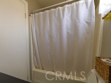 https://media.crmls.org/medias/64576bea-7741-4fdb-90eb-df0fc02b386c.jpg?preset=X-Large