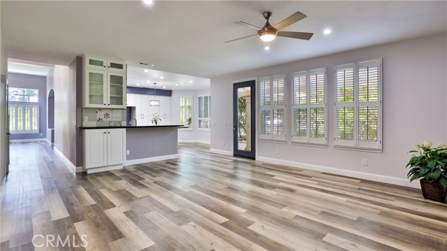2431 Elizabeth Court, Upland CA: https://media.crmls.org/medias/64576e0c-52c8-4700-b5d4-2bd253a7c852.jpg