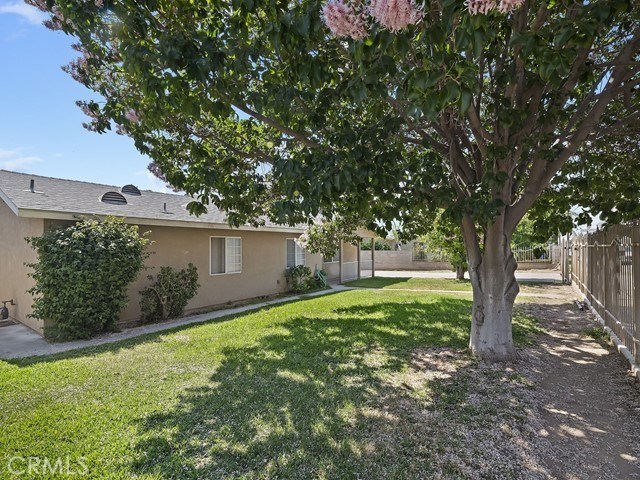 Image 2 for 4042 Campbell St, Jurupa Valley, CA 92509