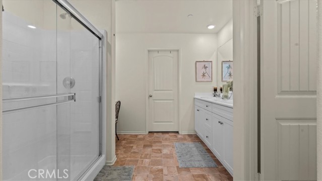 Detail Gallery Image 15 of 40 For 17114 Gray Pine Pl, San Bernardino,  CA 92407 - 3 Beds | 2/1 Baths