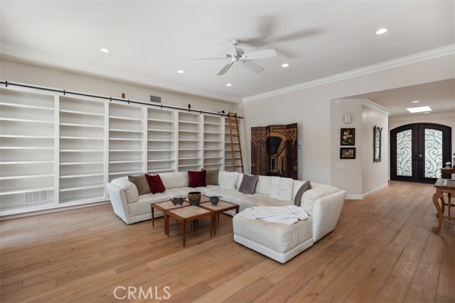 Detail Gallery Image 9 of 35 For 5562 via Portora a,  Laguna Woods,  CA 92637 - 2 Beds | 2 Baths