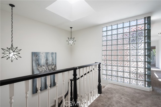 2006 Aviation Way, Redondo Beach CA: https://media.crmls.org/medias/64594be8-5593-4326-894a-aba7600f2729.jpg