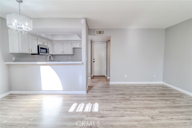 14738 Pioneer Boulevard, Norwalk CA: https://media.crmls.org/medias/6459d913-852e-453a-8fc0-e4172023a59a.jpg