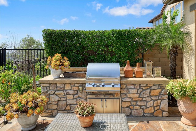 Detail Gallery Image 44 of 62 For 620 E Mandevilla Way, Azusa,  CA 91702 - 3 Beds | 3 Baths