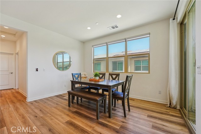 Detail Gallery Image 7 of 29 For 4241 E Malagon Privado #48,  Ontario,  CA 91761 - 2 Beds | 2 Baths