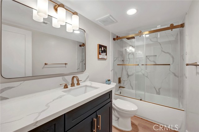 Detail Gallery Image 23 of 33 For 10159 De Soto Ave #202,  Chatsworth,  CA 91311 - 3 Beds | 2/1 Baths