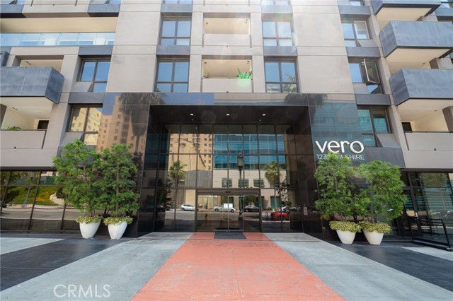 Front Image Thumbnail for CROC25133078