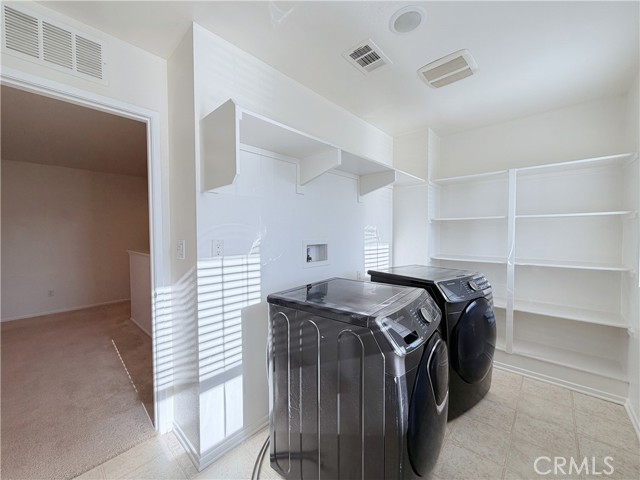 Detail Gallery Image 17 of 28 For 4493 Violas Ct, Jurupa Valley,  CA 91752 - 5 Beds | 3 Baths