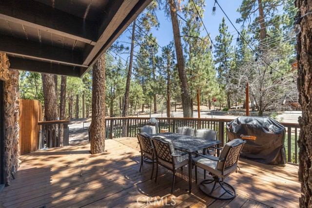 Detail Gallery Image 2 of 35 For 745 Irving Way, Big Bear City,  CA 92314 - 3 Beds | 2 Baths