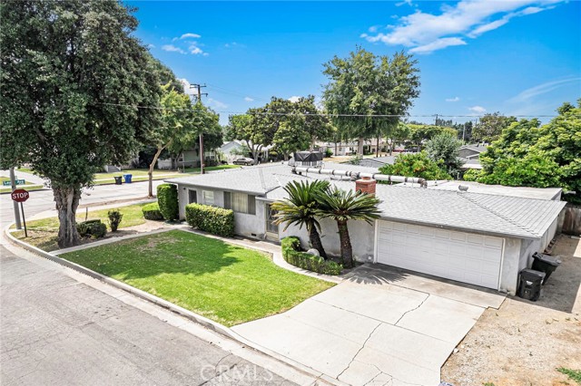 Detail Gallery Image 4 of 8 For 8723 Laurel Ave, Whittier,  CA 90605 - 4 Beds | 2 Baths