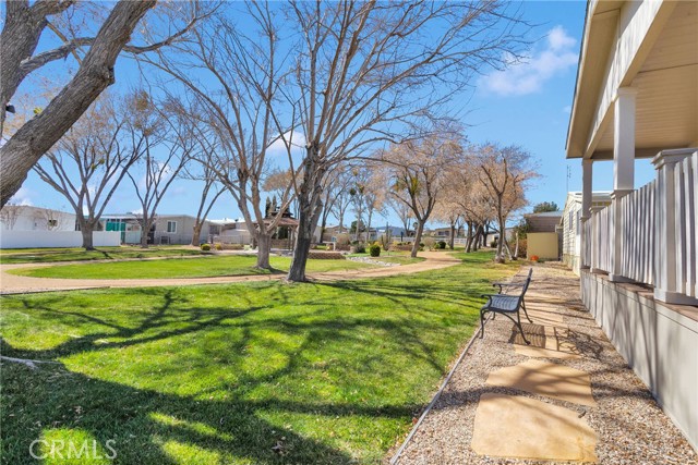 13393 Mariposa Road, Victorville CA: https://media.crmls.org/medias/645e7625-a944-4587-9091-2686924ea77d.jpg