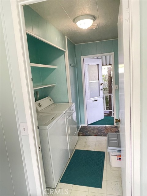 Detail Gallery Image 18 of 19 For 101 Malaga St #101,  Tustin,  CA 92780 - 2 Beds | 2 Baths
