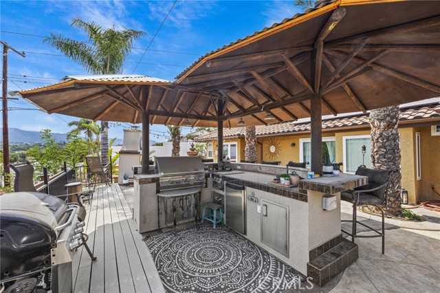 19151 Diplomat Avenue, Corona CA: https://media.crmls.org/medias/645f24b3-d92a-4475-a7bc-ddf9b249fd86.jpg