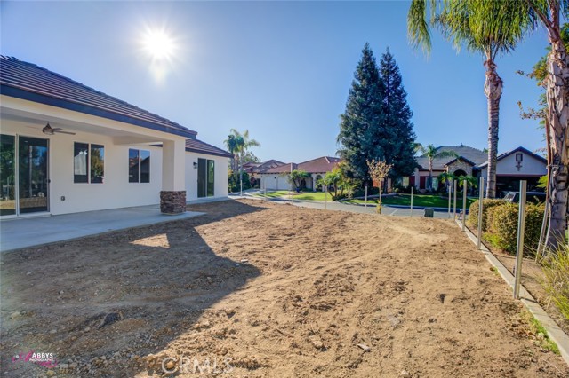 Detail Gallery Image 35 of 53 For 14902 Colonia De Las Rosas, Bakersfield,  CA 93306 - 3 Beds | 2 Baths