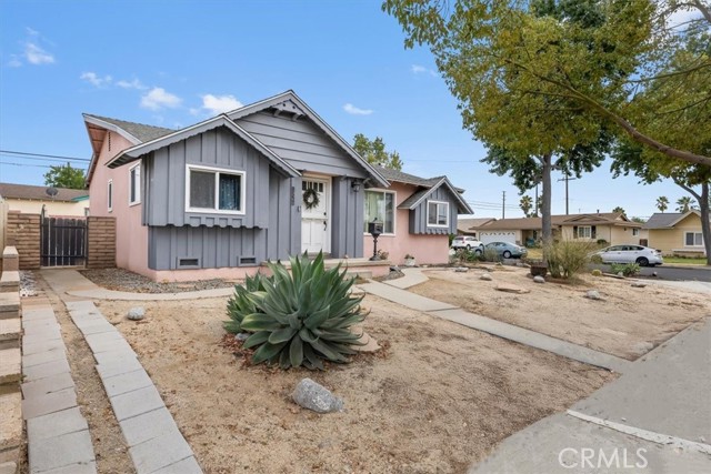 15560 Jacana Drive, La Mirada CA: https://media.crmls.org/medias/645f7bb8-d855-4bdc-9ecc-e10196758b06.jpg