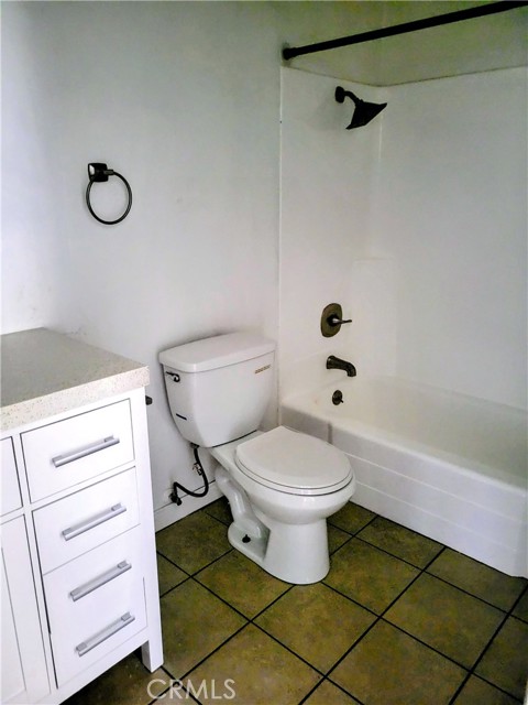 Detail Gallery Image 17 of 27 For 2255 Cahuilla St #68,  Colton,  CA 92324 - 2 Beds | 1/1 Baths