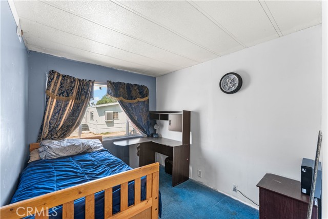 Detail Gallery Image 11 of 22 For 3255 E Avenue R #73,  Palmdale,  CA 93550 - 4 Beds | 2 Baths