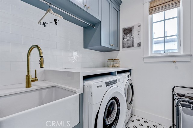 Detail Gallery Image 37 of 42 For 1717 Pacific Ave., Manhattan Beach,  CA 90266 - 4 Beds | 3 Baths