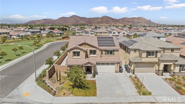 Detail Gallery Image 2 of 39 For 29508 Falcon Hill Dr, Menifee,  CA 92584 - 5 Beds | 3 Baths