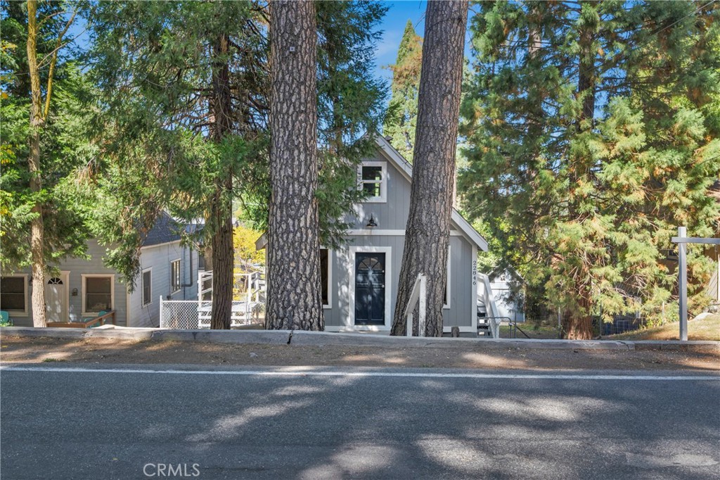 64624C43 75Cc 4D0A A146 D6E8985E18Ec 22846 Waters Drive, Crestline, Ca 92325 &Lt;Span Style='BackgroundColor:transparent;Padding:0Px;'&Gt; &Lt;Small&Gt; &Lt;I&Gt; &Lt;/I&Gt; &Lt;/Small&Gt;&Lt;/Span&Gt;